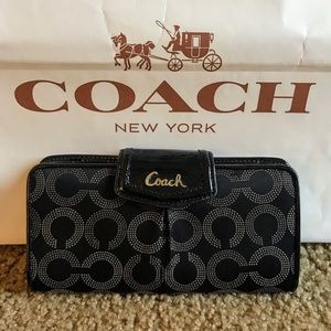 COACH Signature Ashley Sateen Slim Envelope Wallet